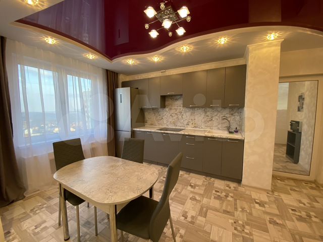 2-к. квартира, 70 м², 14/17 эт.