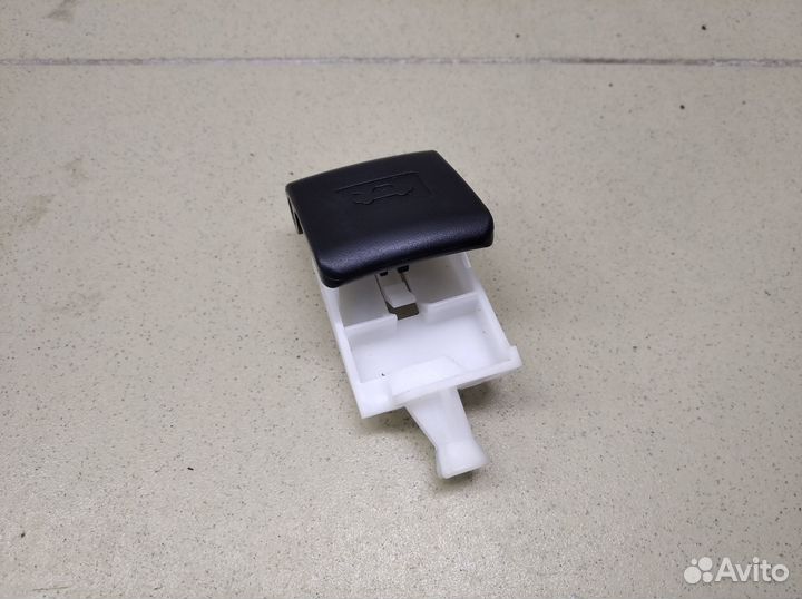 Ручка открывания капота Hi Lux 2015