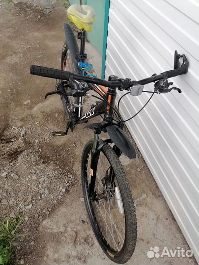 Велосипед взрослый горный GT Aggressor 2.0 