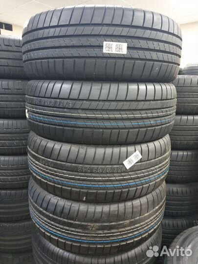 Bridgestone Turanza T005 215/55 R17 94V