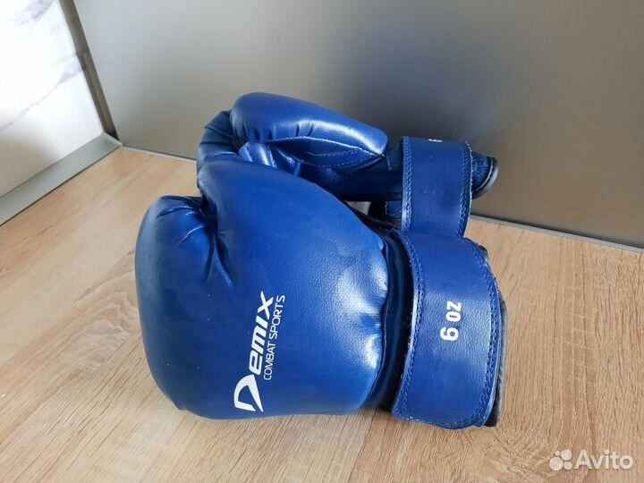 Боксерские перчатки 6 унций