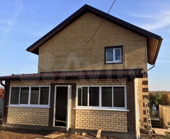 Дом 225,5 м² на участке 11 сот.