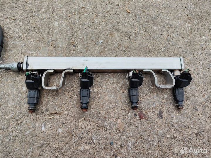 Топливная рейка Ford Focus 2 aoda 2008