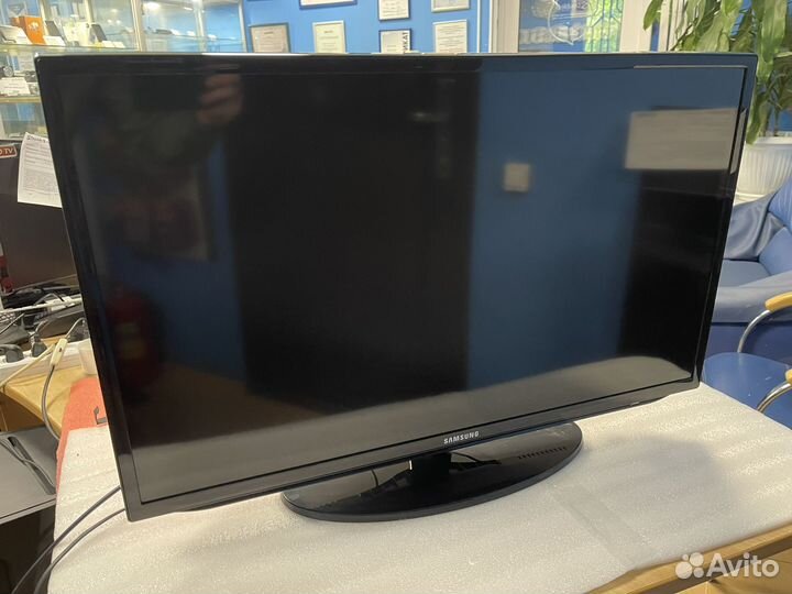 Телевизор Samsung ue32eh5040