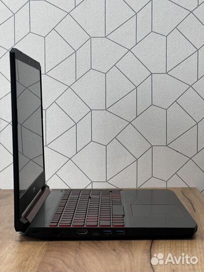 Игровой Acer Nitro Ryzen 5 3550H/ 16OZU/ GTX1650