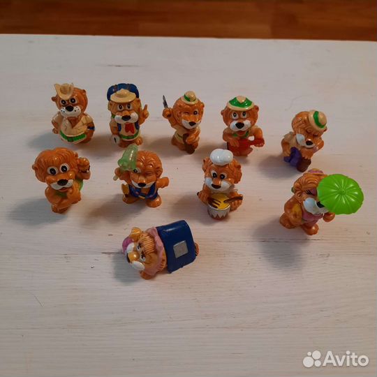 Коллекции игрушек из Киндеров, разные