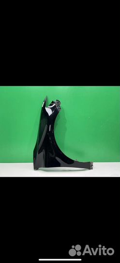 Крыло на камри