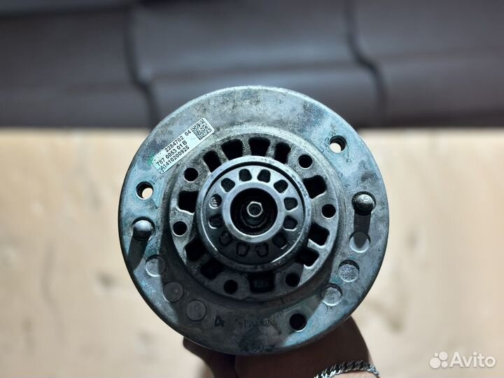 Продам амортизатор от bmw m4 f82-83