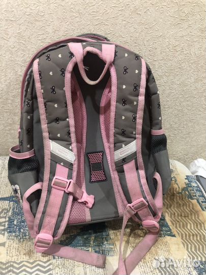 Рюкзак школьный