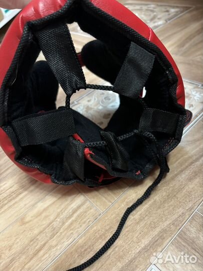 Боксерский шлем Everlast