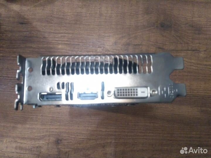 Видеокарта RX560