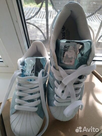 Кроссовки, Adidas