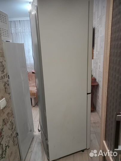 Холодильник бу lg