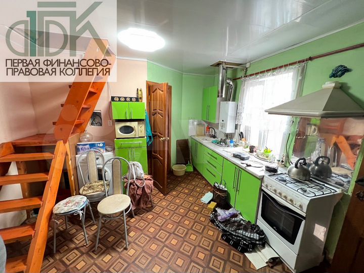3-к. квартира, 60 м², 1/1 эт.
