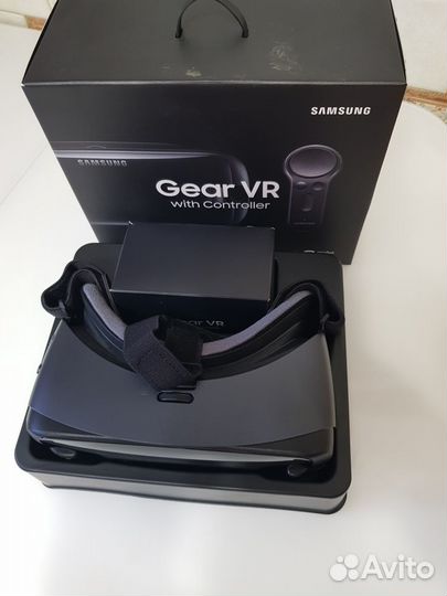 Вертуальные очки Samsung