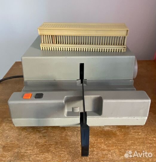 Диапроектор советский