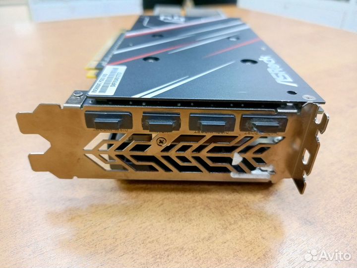 Игровая видеокарта Radeon RX 5600 XT Phantom Gamin