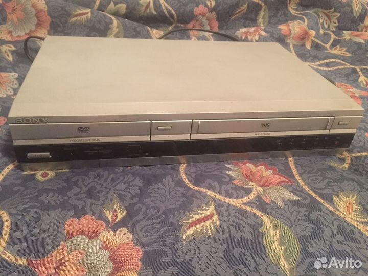 Sony DVD player video cassette recorder SLV-D970PR