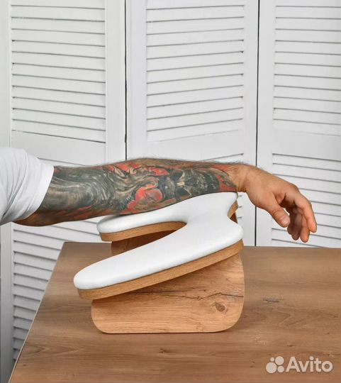 Подставка для рук маникюрная