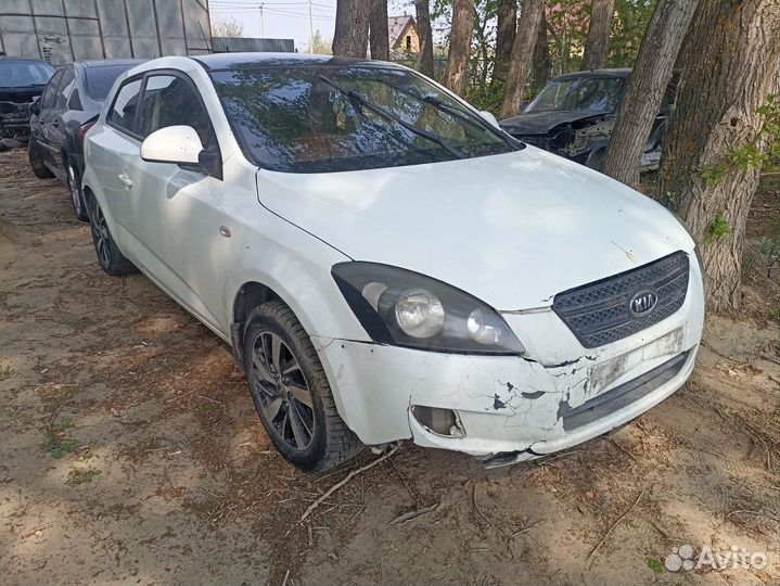 Разбор Kia ProCeed 1 ed купе Дорестайлинг