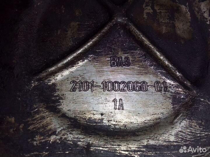 Крышка двигателя передняя Ваз 2101-2107