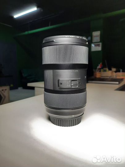 Объектив Sigma 18-35 mm f 1.8 DC HSM Art