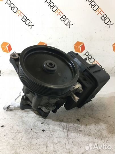 Насос гидроусилителя руля Mercedes C-Class W204