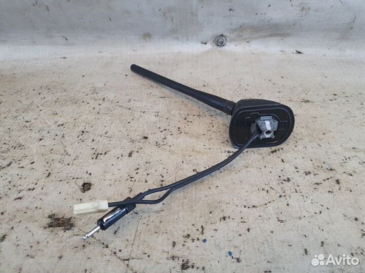 Антенна Citroen C-Crosser 4B12 2008