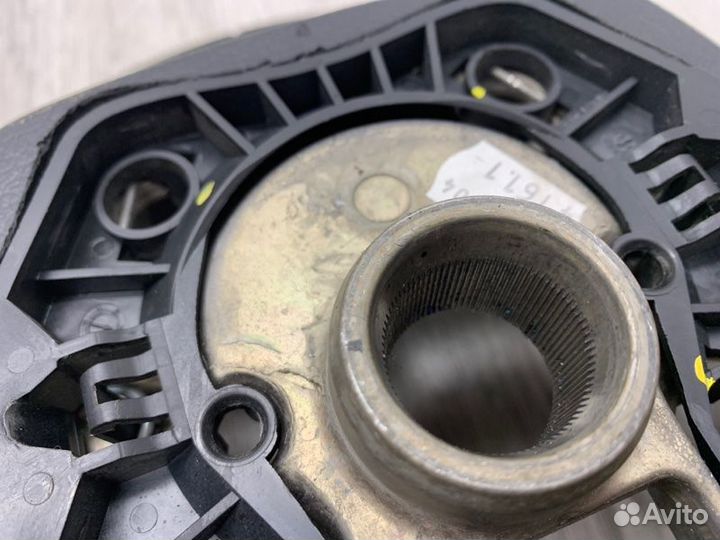 Рулевое колесо Volkswagen Transporter T5 AXE 2.5