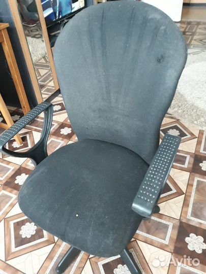 Компьютерное кресло