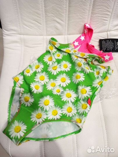 Купальник Molo для девочки новый