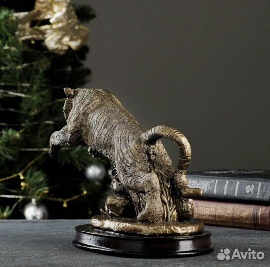 Статуэтка Тигр