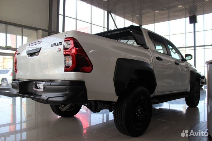 Toyota Hilux 4.0 AT, 2023, 1 км