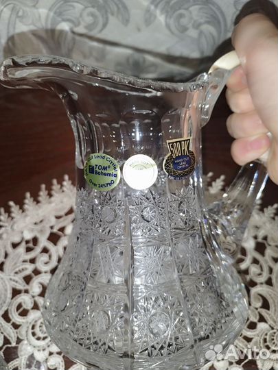 Хрустальные бокалы и графин чехия
