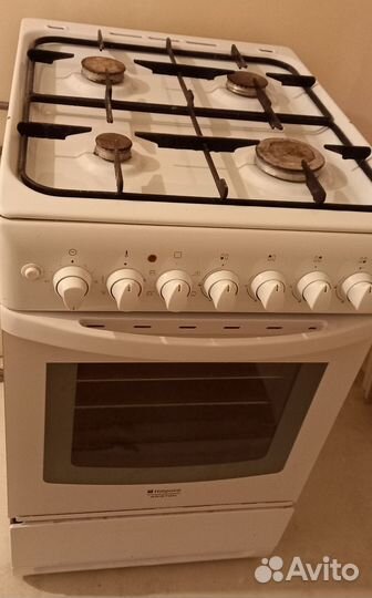 Продам газовую плиту