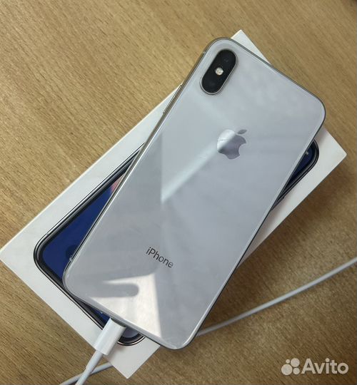 iPhone X, 256 ГБ