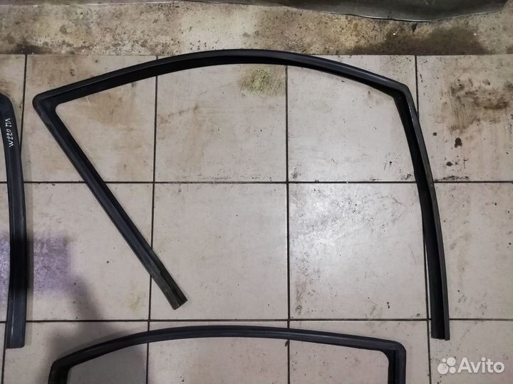 Уплотнители стекол направляющие Mercedes W220 Long