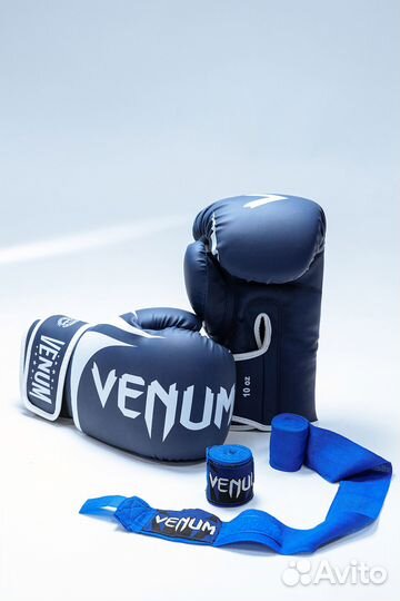 Боксерские перчатки Venum Blue