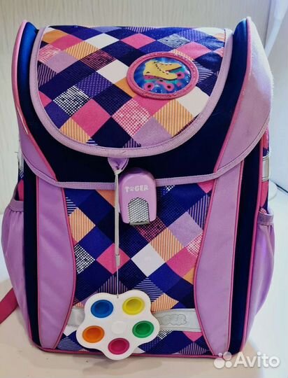 Рюкзак для школьницы