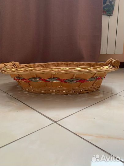 Корзинка плетенная