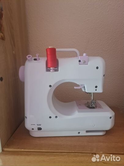 Швейная машинка