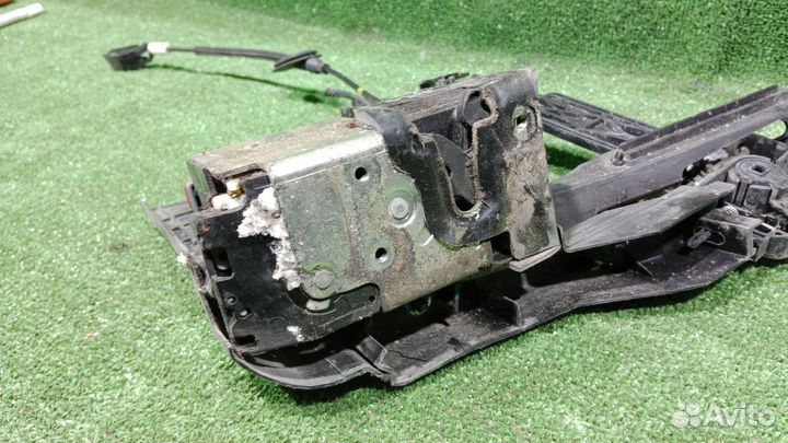 Передний правый замок ford fusion