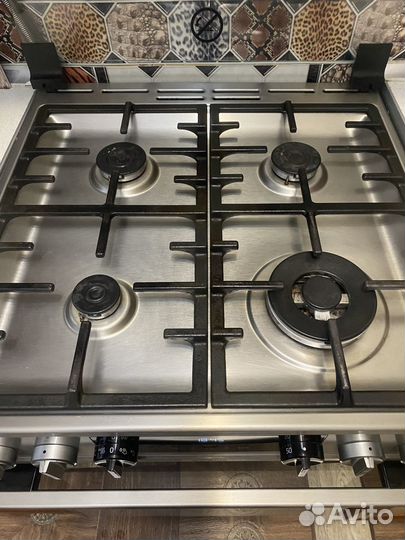 Продам комбинированную газовую плиту