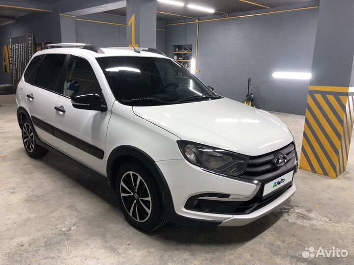 LADA Granta 1.6 МТ, 2019, 64 253 км
