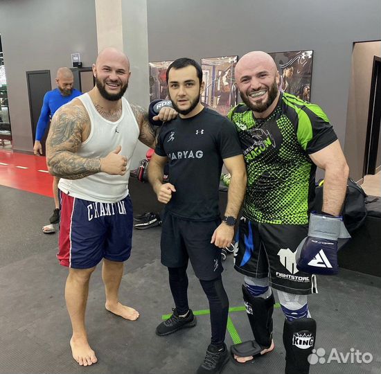 Тренер по тайскому боксу