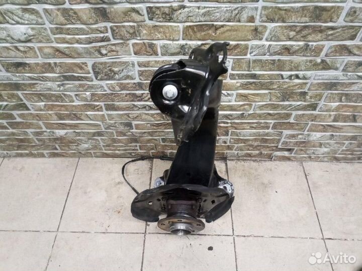 Кулак поворотный задний правый BMW X1