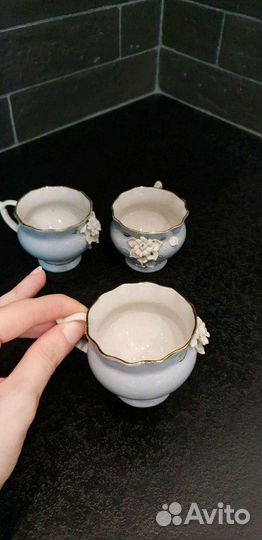 Чайный (кофейный) сервиз голубого цвета