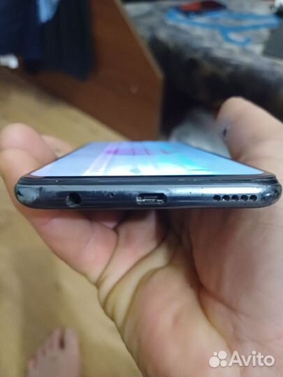 HONOR 10 Lite, 3/64 ГБ