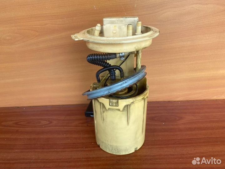 Бензонасос Vw Jetta седан BXE 2006