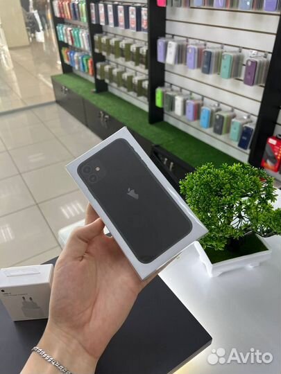 iPhone 11, 128 ГБ